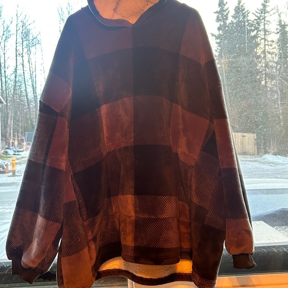 White River Oversized Hoodie 🥶